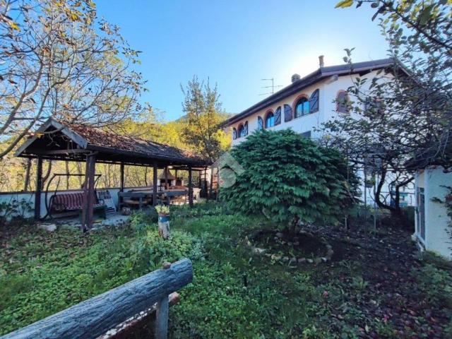 Villa Indipendente in vendita a Gropparo, Dernice