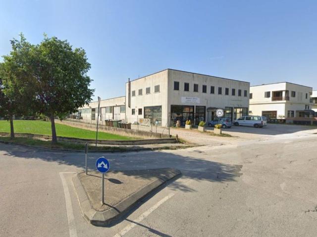 Villa Indipendente in vendita a Deruta, Perugia