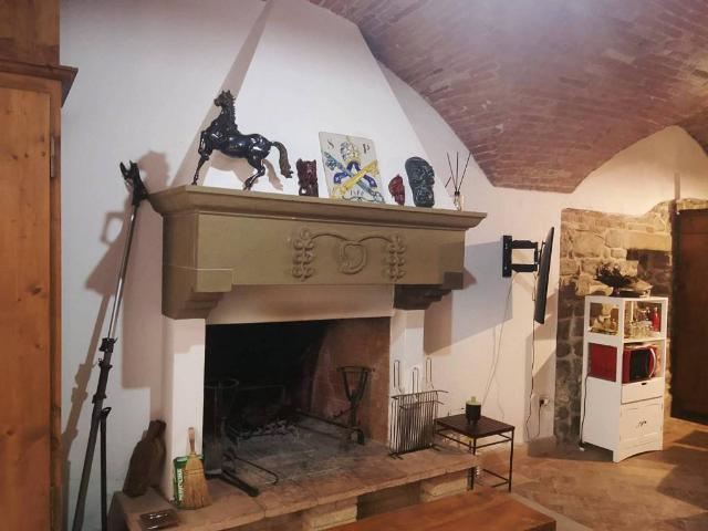 Villa Indipendente in vendita a Deruta, Umbria