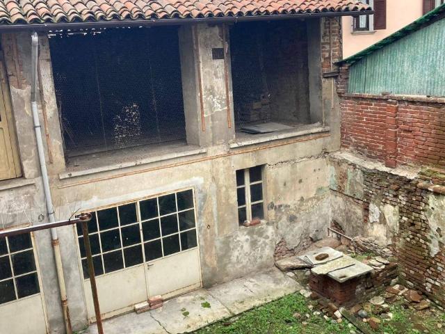 Villa Indipendente in vendita a Piemonte, Vercelli