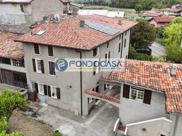 Villa Indipendente in vendita a San Pietro, Desenzano Del Garda