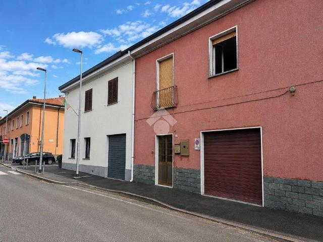 Villa Indipendente in vendita a Spaccone, Desio