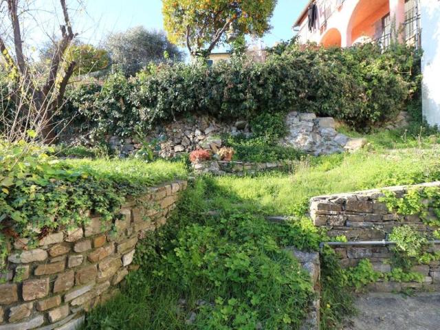 Villa Indipendente in vendita a Diano Arentino, Liguria