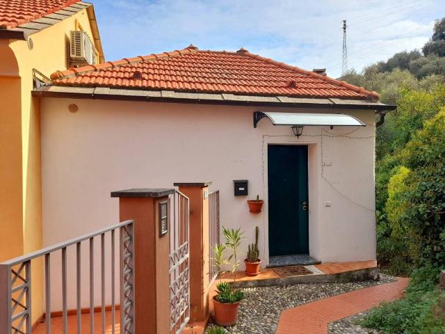 Villa Indipendente in vendita a Diano Arentino, Liguria