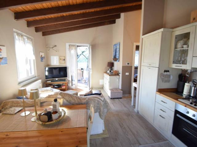 Villa Indipendente in vendita a Diano Arentino, Liguria