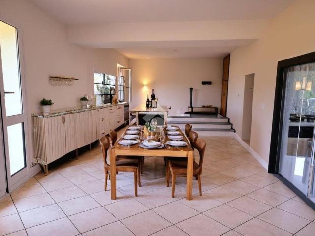 Villa Indipendente in vendita a Diano Arentino, Liguria
