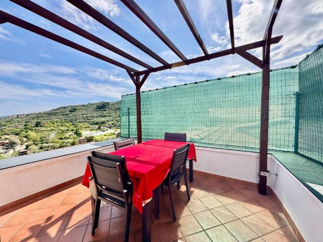 Villa Indipendente in vendita a Diano San Pietro, Liguria