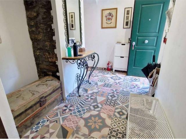 Villa Indipendente in vendita a Diano San Pietro, Liguria