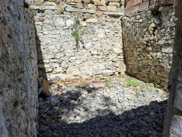 Villa Indipendente in vendita a Diano San Pietro, Liguria