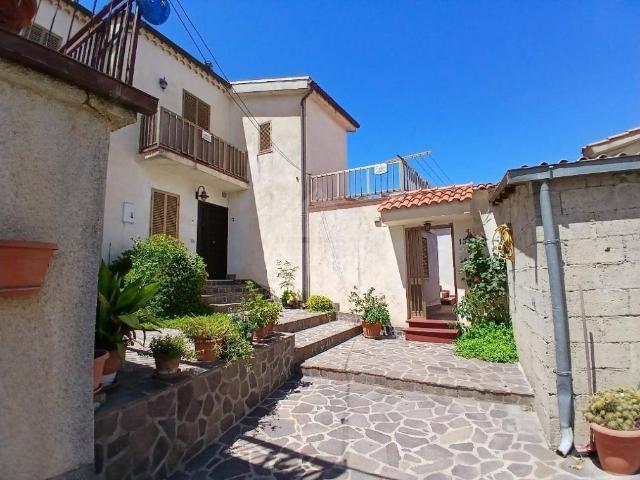 Villa Indipendente in vendita a Calabria, Cosenza
