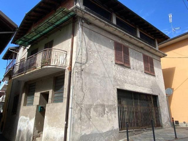 Villa Indipendente in vendita a Rocchetta, Piemonte