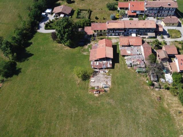 Villa Indipendente in vendita a Rocchetta, Piemonte
