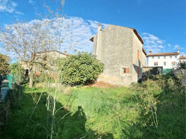 Villa Indipendente in vendita a Doberdò Del Lago, Friuli-Venezia Giulia