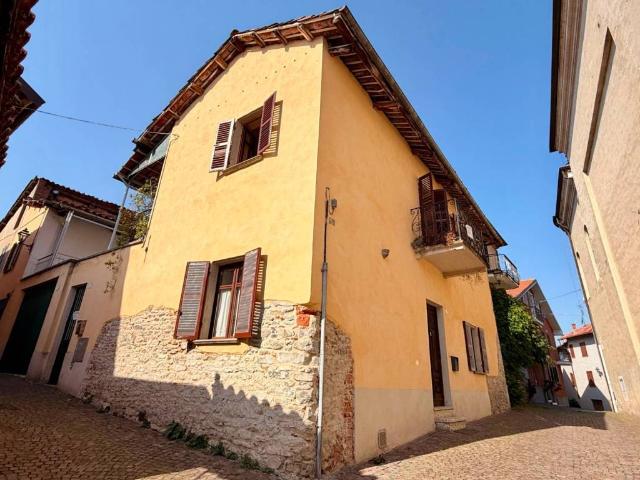 Villa Indipendente in vendita a Piemonte, Cuneo