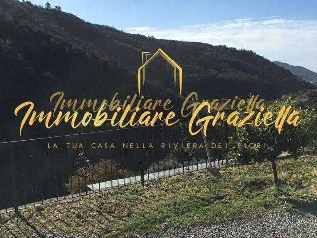 Villa Indipendente in vendita a Dolceacqua, Liguria