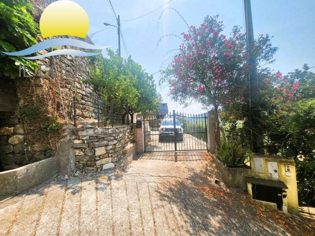 Villa Indipendente in vendita a Isolalunga, Dolcedo