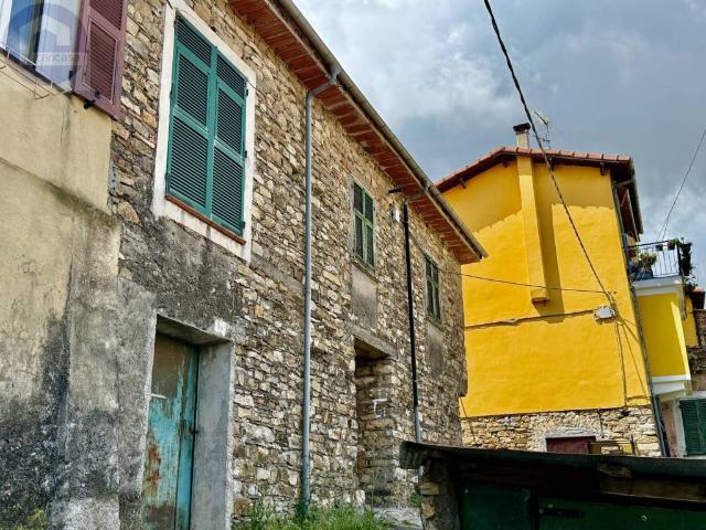 Villa Indipendente in vendita a Dolcedo, Liguria