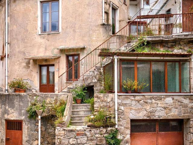 Villa Indipendente in vendita a Domicella, Campania