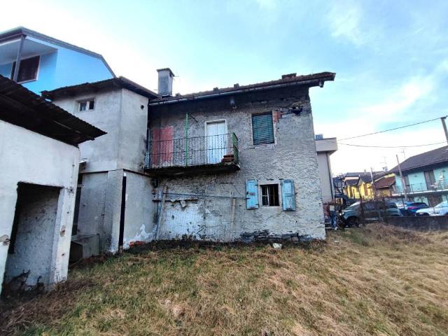 Villa Indipendente in vendita a Rione Badulerio, Piemonte
