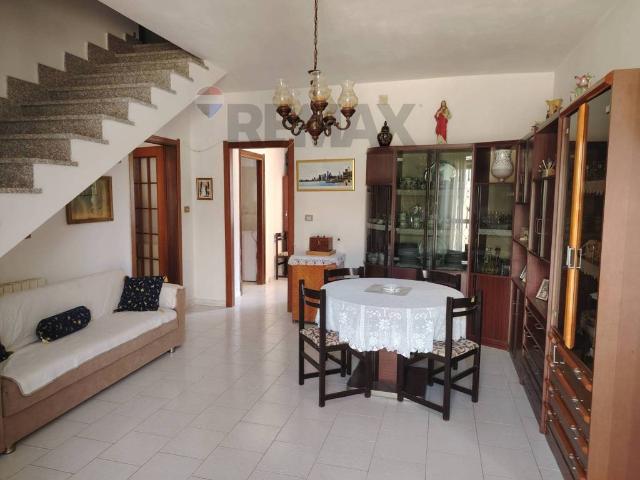 Villa Indipendente in vendita a Domunoas/Domusnovas, Sulcis Iglesiente