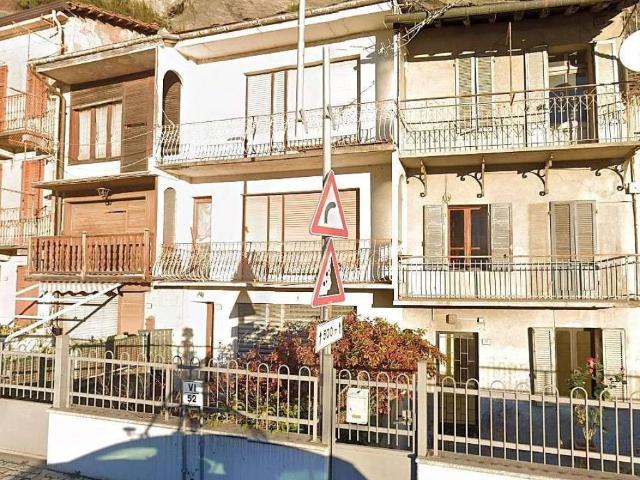Appartamento in vendita a Donnas, Aosta