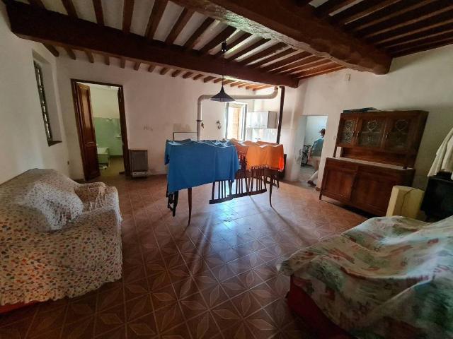 Villa Indipendente in vendita a Dosolo, Lombardia