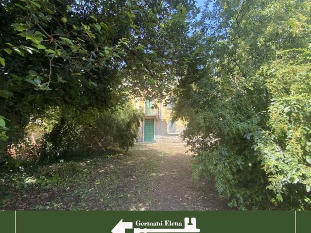 Villa Indipendente in vendita a Dosolo, Lombardia