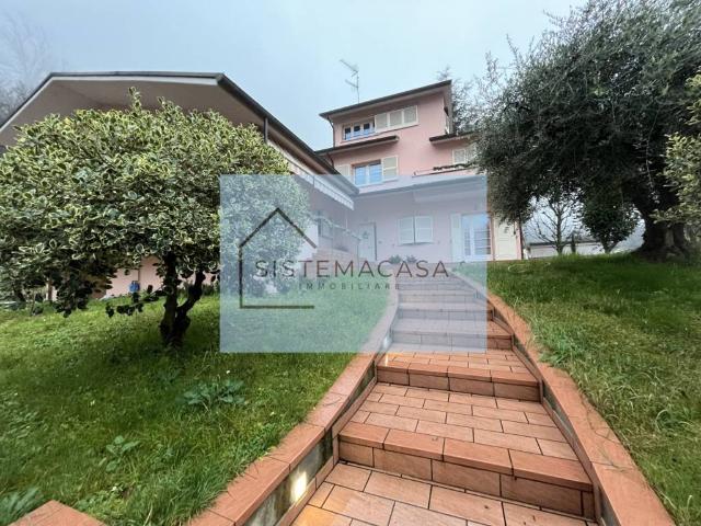 Villa Indipendente in vendita a Unione di Comuni della Romagna Forlivese, Dovadola