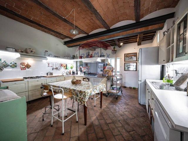 Villa Indipendente in vendita a Unione di Comuni della Romagna Forlivese, Dovadola