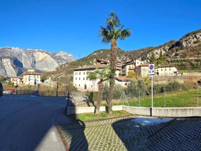 Villa Indipendente in vendita a Comunità Alto Garda e Ledro, Drena
