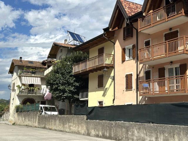 Villa Indipendente in vendita a Comunità Alto Garda e Ledro, Dro