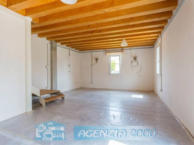 Villa Indipendente in vendita a Carrara San Giorgio, Veneto