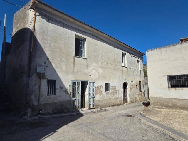 Villa Indipendente in vendita a Durazzano, Campania