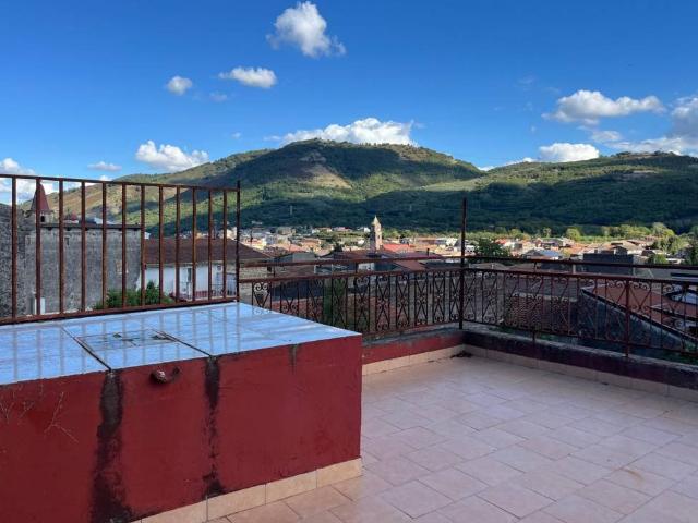 Villa Indipendente in vendita a Durazzano, Campania