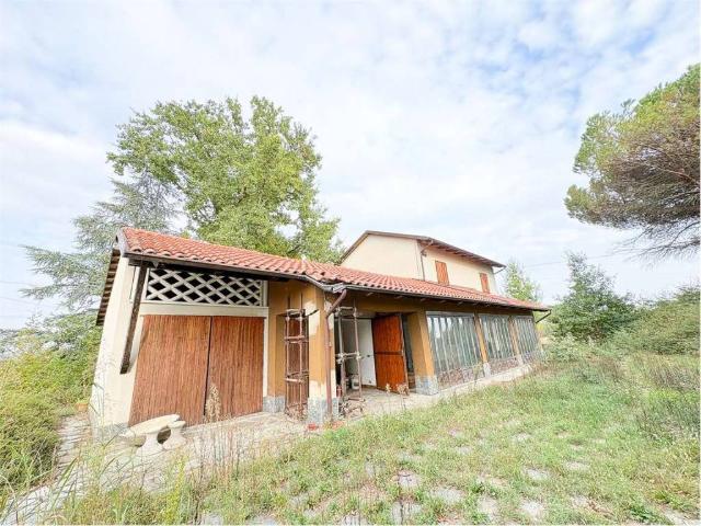 Villa Indipendente in vendita a Dusino San Michele, Asti