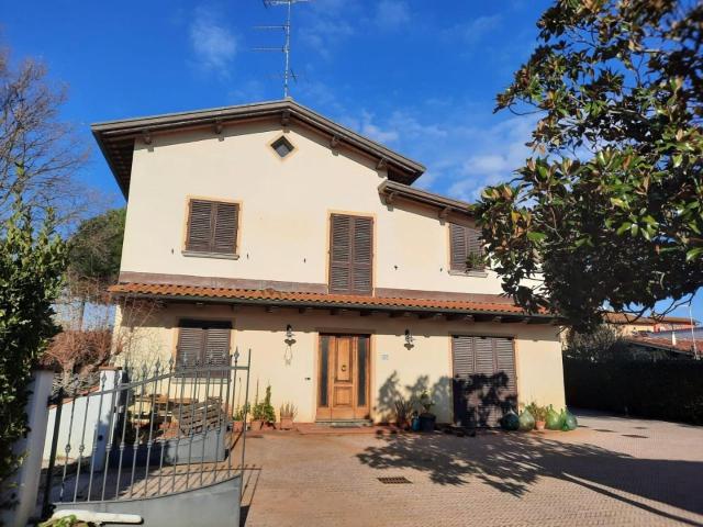 Villa Indipendente in vendita a Unione dei Comuni Circondario dell'Empolese Valdelsa, Empoli