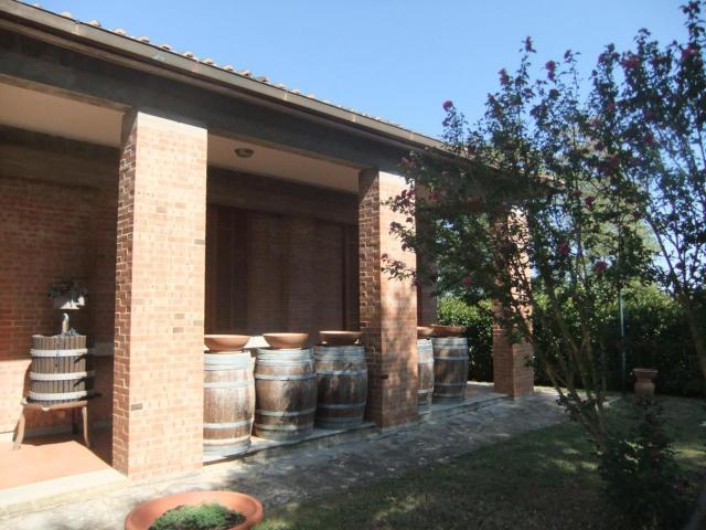 Villa Indipendente in vendita a Unione dei Comuni Circondario dell'Empolese Valdelsa, Empoli