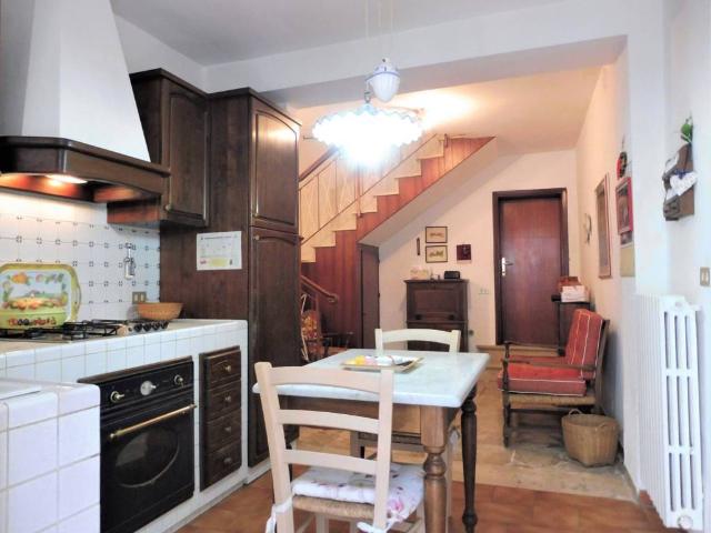 Villa Indipendente in vendita a Unione dei Comuni Circondario dell'Empolese Valdelsa, Empoli