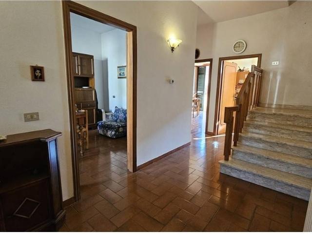 Villa Indipendente in vendita a Serravalle, Empoli