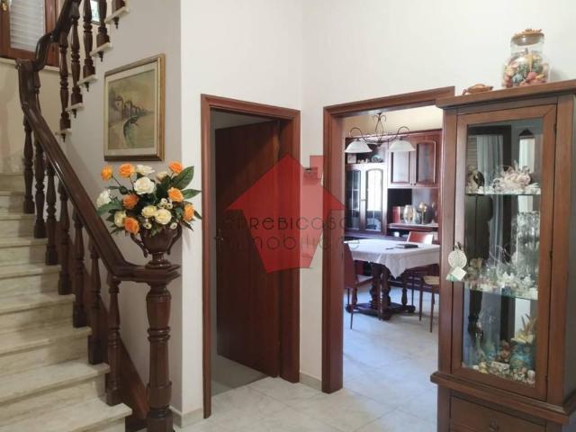 Villa Indipendente in vendita a Unione dei Comuni Circondario dell'Empolese Valdelsa, Empoli