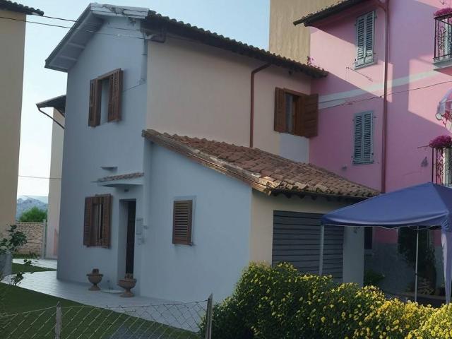 Villa Indipendente in vendita a Unione dei Comuni Circondario dell'Empolese Valdelsa, Empoli