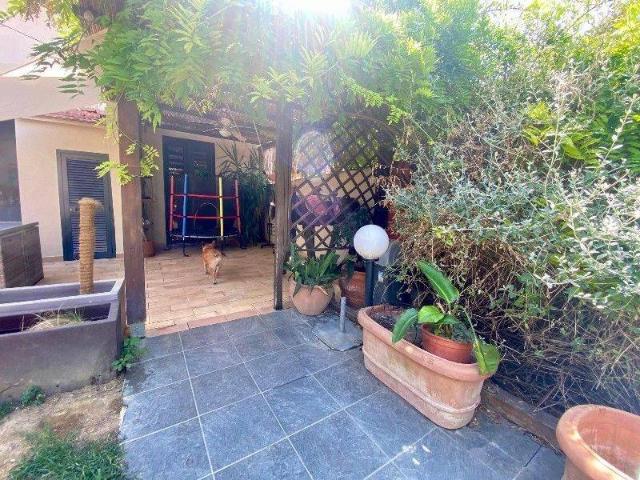 Villa Indipendente in vendita a Unione dei Comuni Circondario dell'Empolese Valdelsa, Empoli