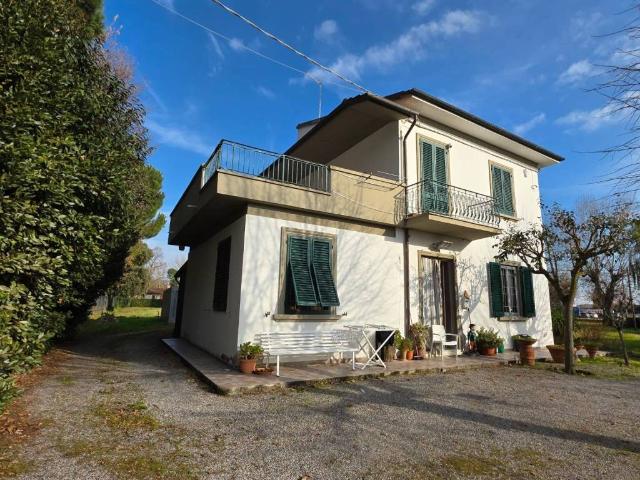 Villa Indipendente in vendita a Unione dei Comuni Circondario dell'Empolese Valdelsa, Empoli