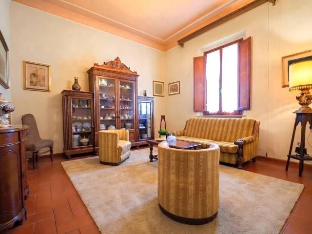 Villa Indipendente in vendita a Unione dei Comuni Circondario dell'Empolese Valdelsa, Empoli