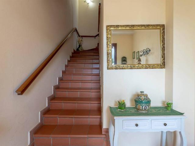 Villa Indipendente in vendita a Unione dei Comuni Circondario dell'Empolese Valdelsa, Empoli
