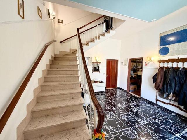 Villa Indipendente in vendita a Unione dei Comuni Circondario dell'Empolese Valdelsa, Empoli