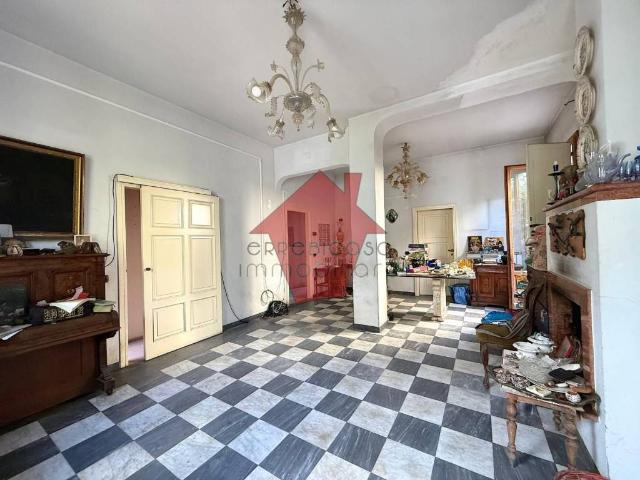 Villa Indipendente in vendita a Unione dei Comuni Circondario dell'Empolese Valdelsa, Empoli
