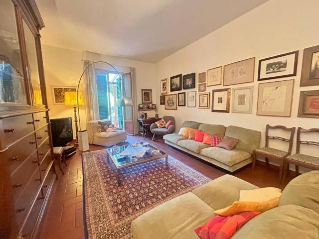 Villa Indipendente in vendita a Avane, Empoli