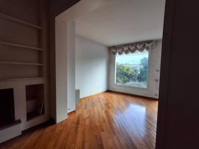 Villa Indipendente in vendita a Unione dei Comuni Circondario dell'Empolese Valdelsa, Empoli