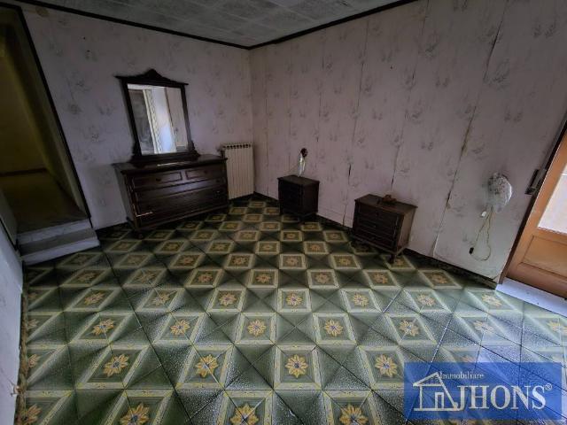 Villa Indipendente in vendita a Valverde, Enna
